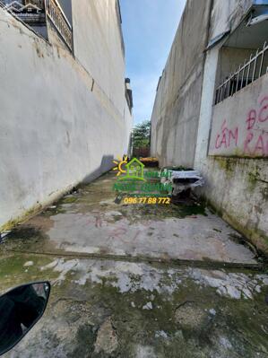 ĐẤT MẶT TIỀN THỤT ĐƯỜNG TRẦN THỊ NĂM, 4x35m, NGAY UBND PHƯỜNG, VỊ TRÍ ĐẸP