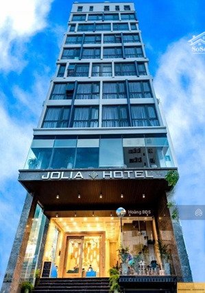 chuyển nhượng mặt tiền calmette, q 1 - 8x21m - ctxd: hầm + 7 tầng - hđt: 300tr/tháng - giá 81 tỷ