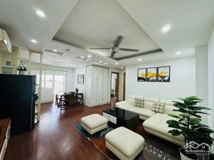 bán căn hộ góc 76m, 2 ngủ, 2 vệ sinh, khu 3 toà gần trường tuệ đức