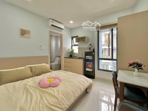 cho thuê phòng 35m2, cửa sổ lớn, gần chợ bà chiễu, hàng xanh, giáp phú nhuận, q1