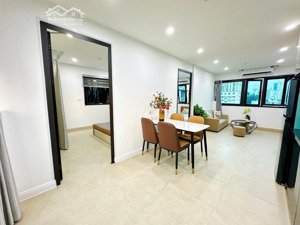 cho thuê gấp cc mini 2pn, 14 triệu, 80m2, vô vàn tiện ích tại đường láng, đống đa, hà nội