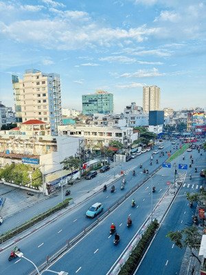 siêu phẩm sát q1 -nhà 7 tầng mặt tiền đoàn văn bơ phường khánh hội vị trí trung tâm thu nhập cao