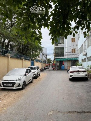 chính chủ cần bán đất trần cao vân - 2 mặt kiệt trung tâm đà nẵng