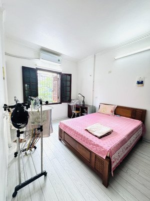 cực hiếm chung cư lô góc 86 lê trọng tấn, thanh xuân sổ đỏ 65m 2 ngủ thang máy oto đỗ cửa