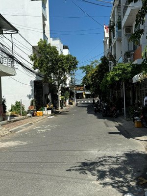 chính chủ bán nhà 2 tầng đường i kđt phước long nha trang full nội thất sang xịn chỉ 6,7tỷ