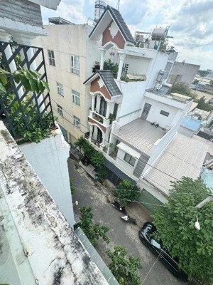 siêu phẩm 5 tầng , đường nhựa 7m ngay khu vạn phúc , phường hiệp bình phước tp thủ đức dt 61m