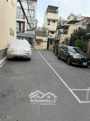 siêu phẩm phú nhuận đặng văn ngữ xe hơi đỗ cửa chỉ 7tỷ2