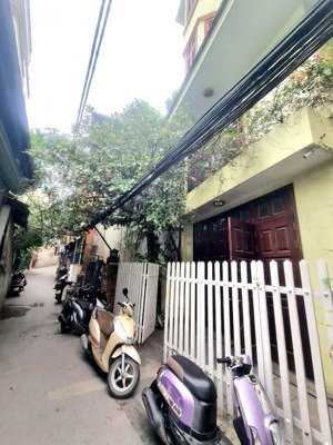 biệt thự mini phú thượng, ô tô vào nhà, cách phố 10m, 4 mặt thoáng, gần kđt ciputra, thuận tiện ra