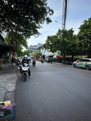 bán nhà góc 2 mặt tiền đường hẻm lê hồng phong, phước hải, nha trang 146m 5 tỷ