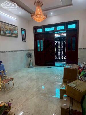 Cách Mạng Tháng Tám, Quận 10, kết cấu 4 tầng, diện tích 4x10, Chỉ 7.x tỷ