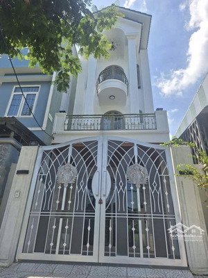 chính chủ gửi bán nhà 3 tầng mt nguyễn thuý. đường 7.5m,đà nẵng