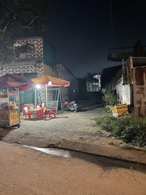 mặt tiền đường nguyễn cửu phú - phường tân tạo - ngang 8,35m x 95m - 46,x ty