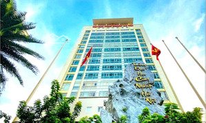 82m2 - 6 tầng - thang máy - nhà tđc xuân phương - cạnh đh công nghiệp - vỉa hè - kd - full nội thất