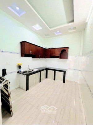 hẻm xe hơi - hưng hóa - 3.5 x 8m - gần chợ trường học