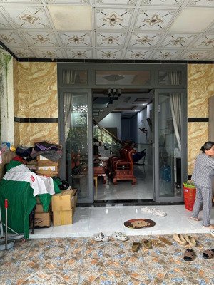 bán nhà nguyên căn gần khu du lịch bửu long 5x16 sổ riêng thổ cư giá bao rẻ 2tỷ250 triệu 