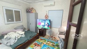 bán nhà tập thể tầng 1 trung tâm quận hai bà trưng