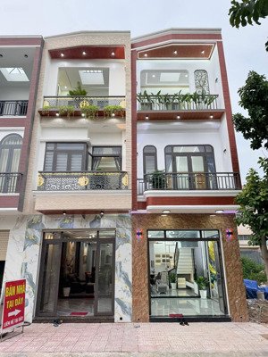 bán nhà 1 trệt 2 lầu 4 phòng ngủ , hoàn công chuẩn chỉnh tại p.an phú - tp.hồ chí minh