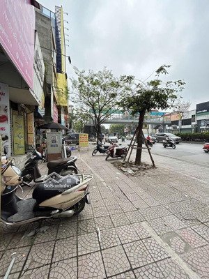 bán nhà mặt phố nguyễn văn cừ, long biên, 73m 21 tỷ tl, kd siêu đỉnh, dòng tiền vip