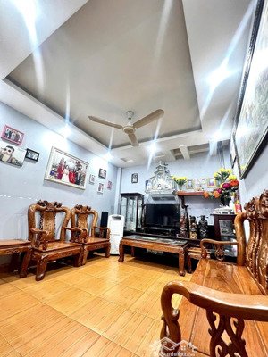 bán gấp nhà 5 tầng, hxh, ngay ngã tư bình thái- thủ đức, chỉ 4.6 tỷ