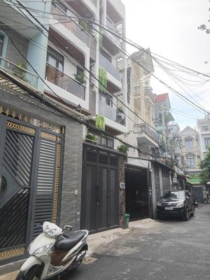khu víp: nhà 4 tầng - dt: 6,8x18 - đường xe tải - 50m ra nguyễn ảnh thủ - tân chánh hiệp - quận 12.