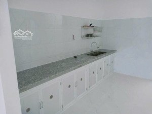 chỉ 3.7 tỷ, 40m2, ngay trường thọ - thủ đức, nhà mới 90%