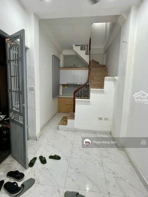 siêu hiếm - nhỉnh 4 tỷ có nhà thổ cư - sổ đỏ riêng - tt đống đa - tầm tiền nhiều khách.