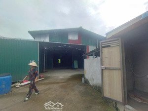 cho thuê kho đường nguyễn khoái, hoàng mai. dt 650m2, 300m cao 6m điện 3fa, nước sạch. 55k/m2/th