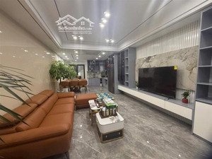 siêu phẩm long biên 45m 7 tầng gara ô tô thang máy vừa ở vừa kinh doanh giá 1x.x tỷ có thương lượng