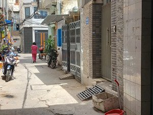 bán nhà võ văn tần 66m², 3 tầng, 12.5 tỷ nở hậu phong thủy