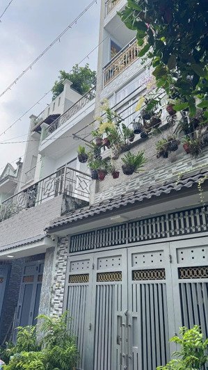 bán nhà 4x18 khu vip đường nguyễn văn quá quận 12