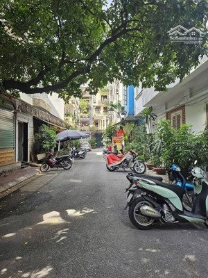 bán nhà vĩnh phúc ba đình 52m x 5 tầng mặt tiền 4m ô tô ngủ nhà