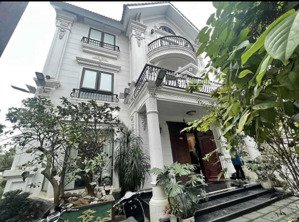 rẻ nhất thuỵ khuê chỉ hơn 240tr/m2. toạ độ vàng, 100m ra bờ hồ tây, 200m lên lăng bác