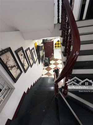 nhà lô góc 70.6m 3.5 tầng mặt tiền 7m ngõ ô tô qua nhà thượng thanh giá 13.5 tỷ