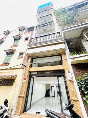 bán phân lô tân mai, 49m ngang 4,2m, tk 7 tầng tm - thông sàn, view hồ, đầy đủ công năng tiện ích