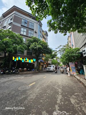 bán nhà võ chí công lô góc vỉa hè ô tô thang máy kd 93m - mặt tiền 8m giá 34.5 tỷ