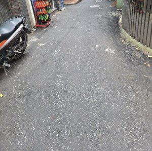 xuân thủy - cầu giấy- lô góc, dân xây chắc chắn. 42m x 5 tầng 10 tỷ.