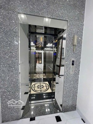 chị lan cần bán căn nhà đẹp phố đại la bạch mai hà nội