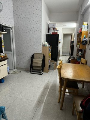 bán gấp căn hộ 40m2 - 950 triệu (có ban công) chung cư lê thành mã lò - sdt: 