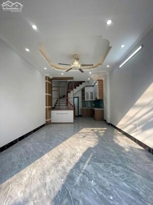 Bán nhà Di Trạch, Hoài Đức, phố Nhổn xây 5Tầng, 3 ngủ, 4 wc, chỉ 15m đường ô tô đỗ kinh doanh