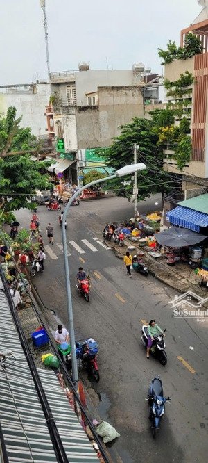 mặt tiền kinh doanh phạm văn chiêu