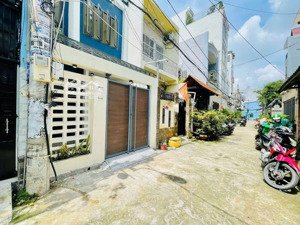 nhà mới 2 tầng - ở ngay phạm văn chiêu- 47m2- hẻm 5m- 5 tỷ hơn tl.,