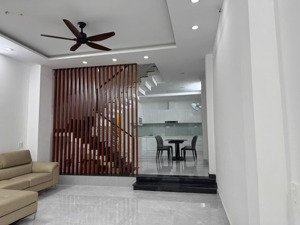 bán gấp nhà hẻm xe hơi 61 bình gĩa p13 q.tb - dt: 5mx16m - 4 tầng mới -giá 14 tỷ tl