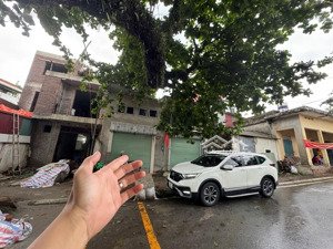 bán lô đất trục chính kiêu kỵ, đường oto tránh