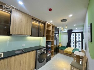 toà nhà apartment mặt phố cự lộc - dt gần 1,5 tỷ/năm - 7 tầng - thang máy - pccc đạt chuẩn