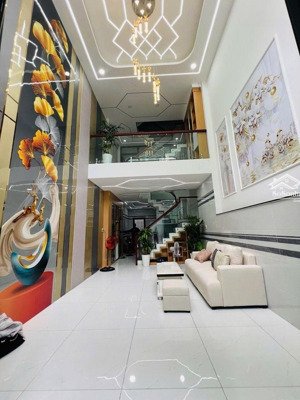 a) bán nhà đẹp ngay hương lộ 2, 4x14m,5 tầng, full nội thất, đường 5m thông