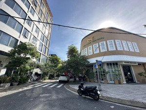 chủ bán góc 2 mặt tiền trục đường thông biển hồ thấu phước trường 7, sơn trà