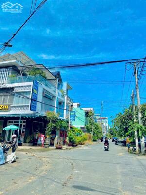 Siêu rẻ! Bán lô góc 2 mặt tiền KDC Bửu Long, hơn 200m2 chỉ 10 tỷ