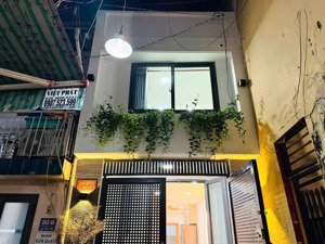 nhà đẹp 3 tỷ + công nhận 31,1m2 + hẻm rộng sát hẻm xe hơi ngay city land - lottle mart