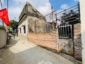 r.ẻ nhất vân_canh vào tận đất.cách đường vành đai 3.5 20m dt 85m² mt 5.3m giá đầu tư: 100tr/m2