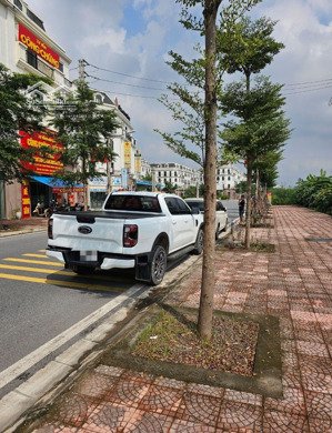 siêu phẩm nhà liền kề shophouse mặt đường trịnh văn bô kéo dài,kinh doanh đỉnh giá 1,x tỷ